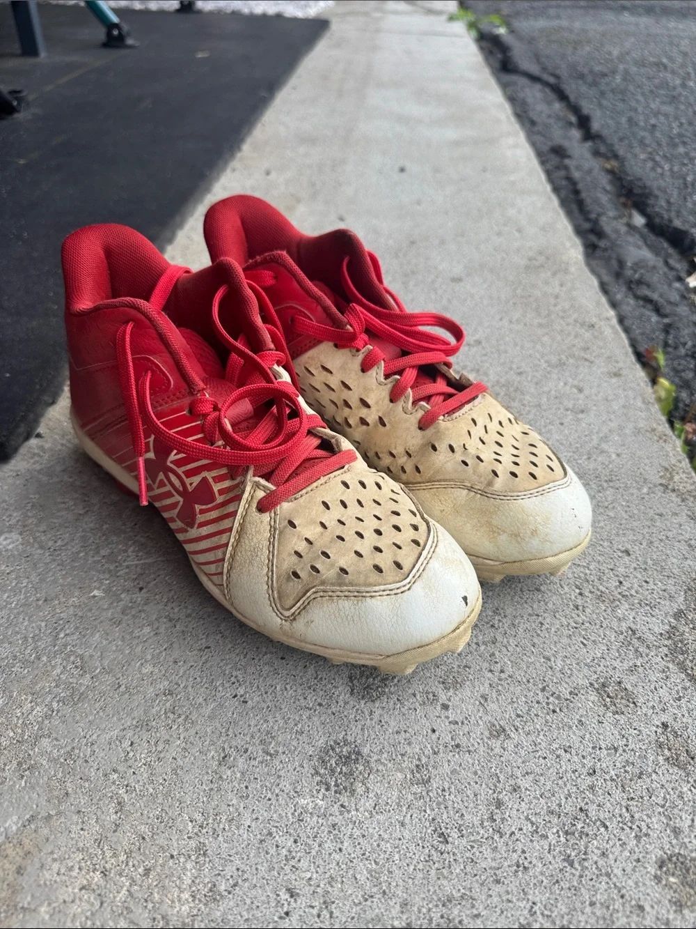 Under Armour Kids Cleats
